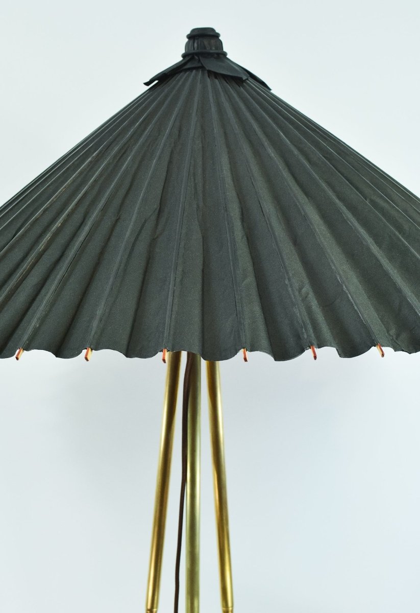 Jumbo Horst Tripod Lamp in Brass with Black Parasol Shade — Model No. 043 - Tennant New York
