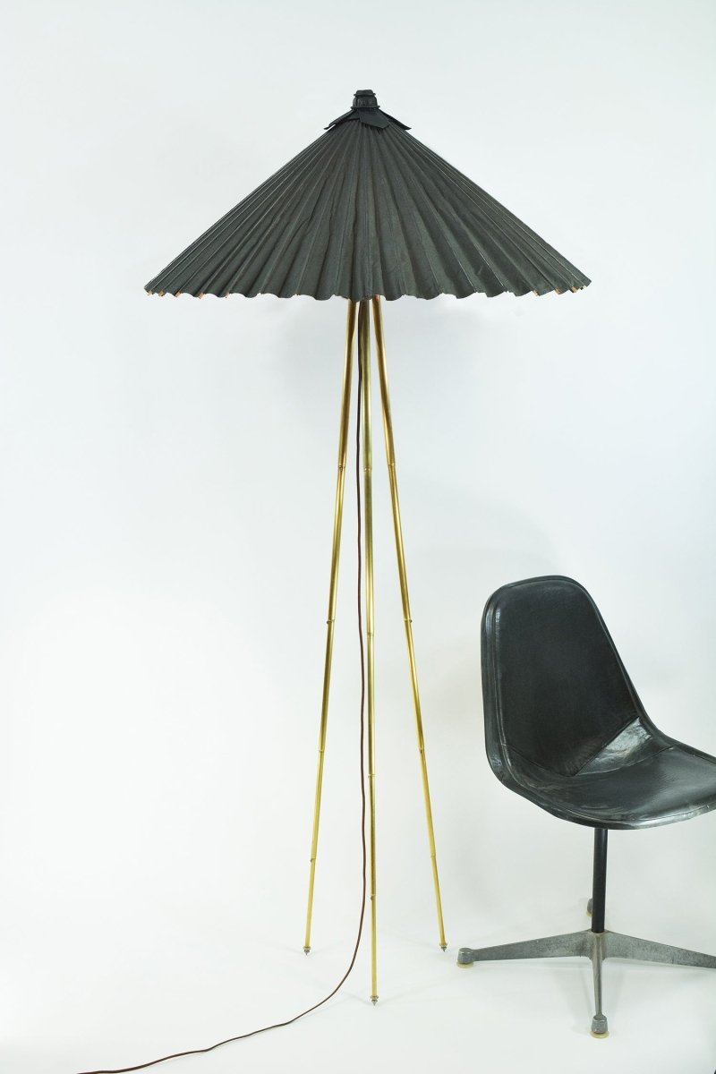 Jumbo Horst Tripod Lamp in Brass with Black Parasol Shade — Model No. 043 - Tennant New York