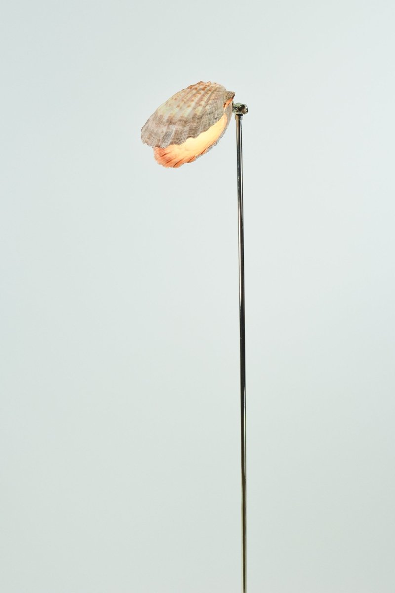 Lavender Lion's Paw Floor Lamp with Purple Scallop Shell Shade in Nickel — Model No. 045A - Tennant New York