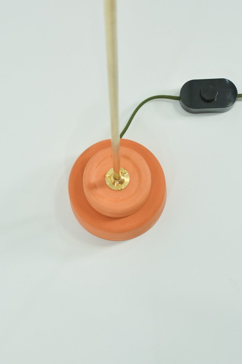 Lion's Paw Floor Lamp with Orange Scallop Shell Shade in Brass — Model No. 045 - Tennant New York