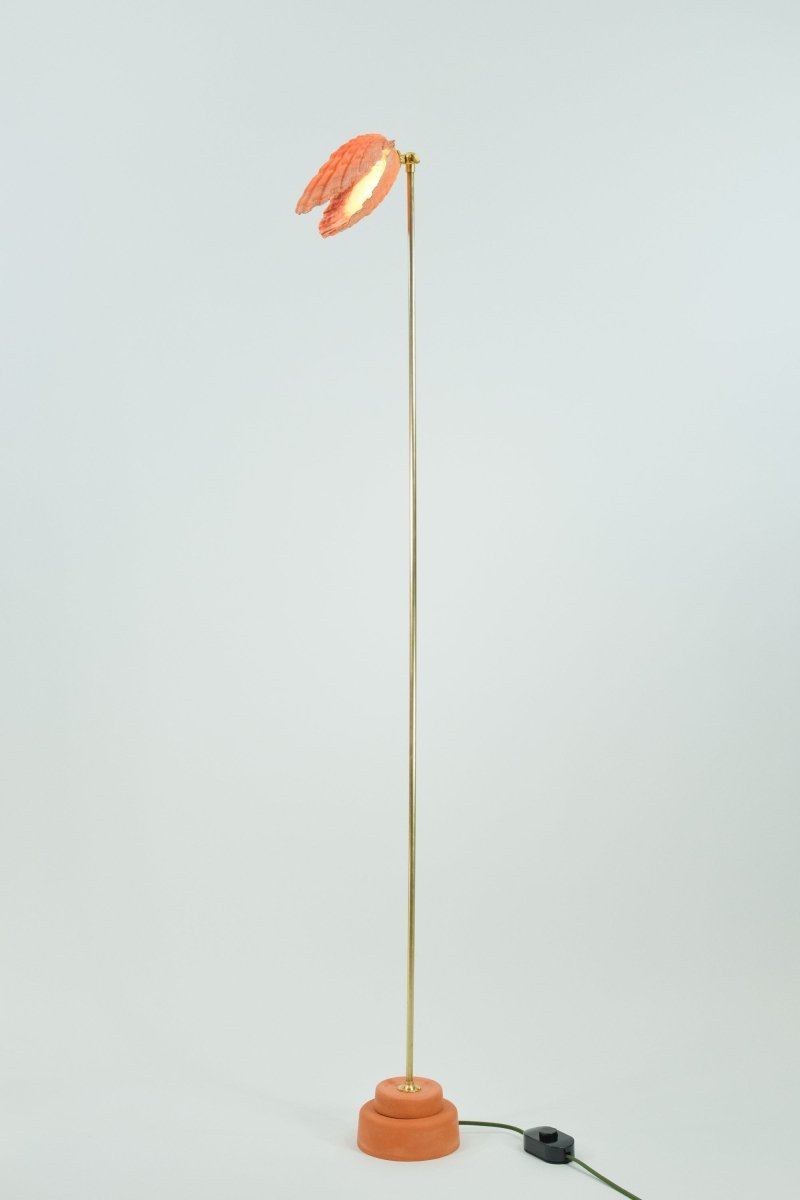 Lion's Paw Floor Lamp with Orange Scallop Shell Shade in Brass — Model No. 045 - Tennant New York